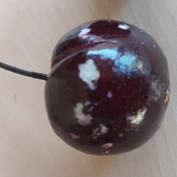 Italian Alabaster Hand Painted Cherry Bunch Realistic Stone Fruit Carved Vintage - Picture 8 of 8